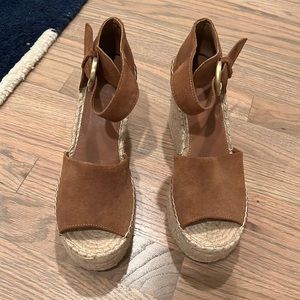 Marc Fisher wedges